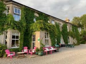 Glendine Country House